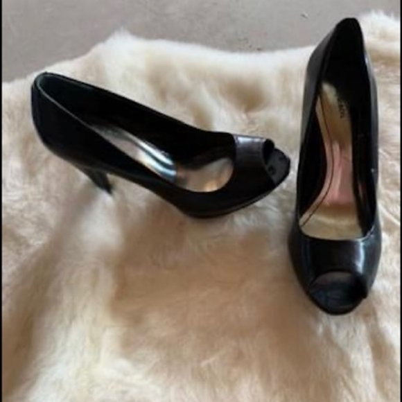 Black high hell size 7 - Picture 3 of 3